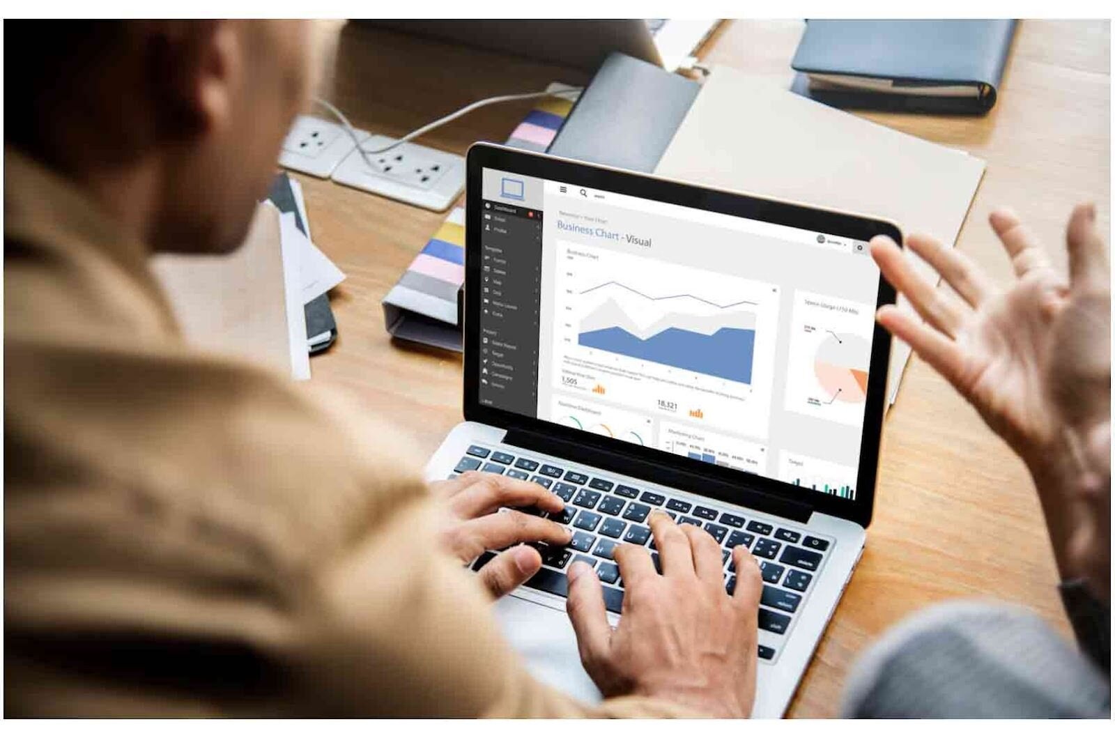 Data analytics for marketing strategy | Authority and marketing technology tools at work.